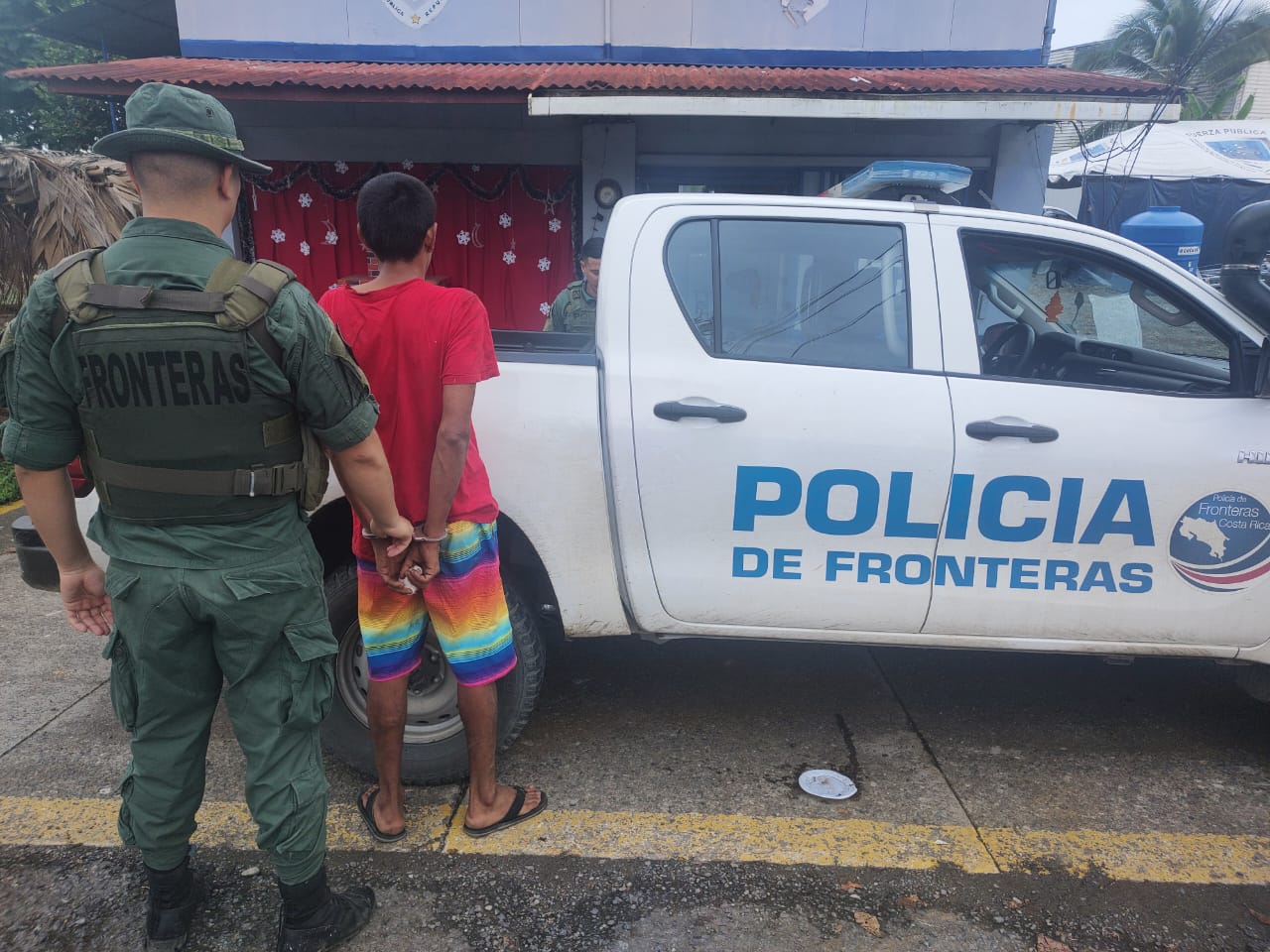 Policía detiene a prófugo que era buscado por seis robos