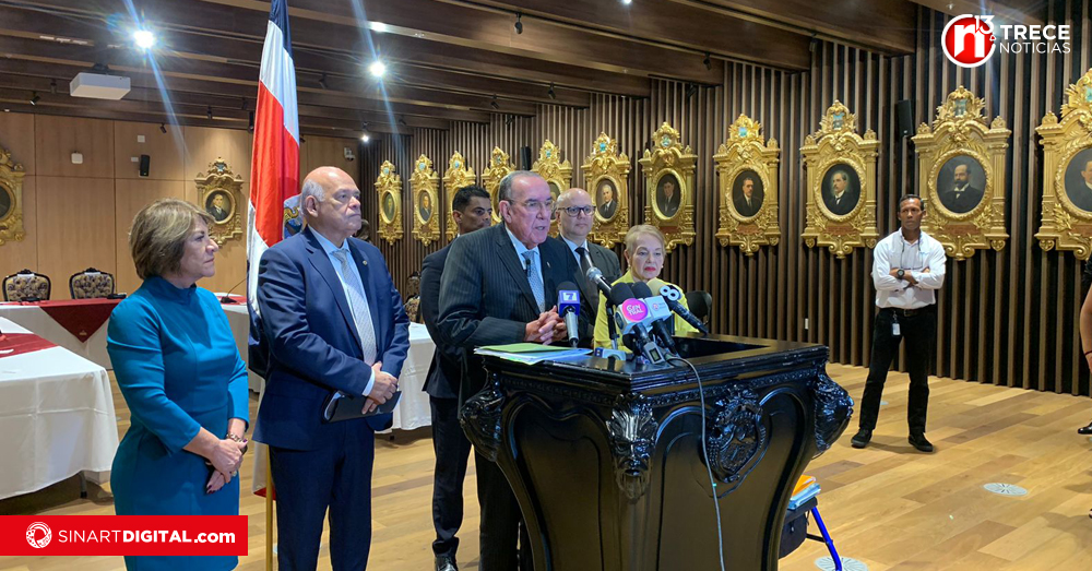 Propuesta de ley garantizaría que reos cumplan a cabalidad su condena