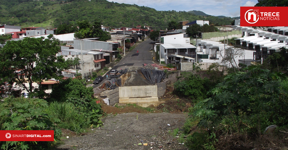 Avanza construcción de nuevo puente en San Felipe de Alajuelita