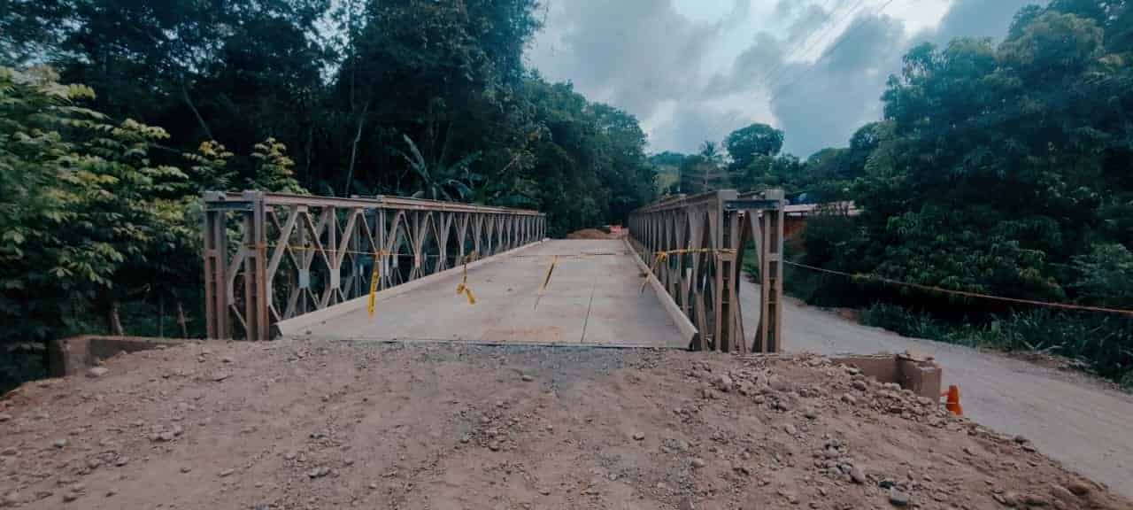 Tras 2 meses cerrado, se reabrió el paso por el puente en Valle Azul en Paquera