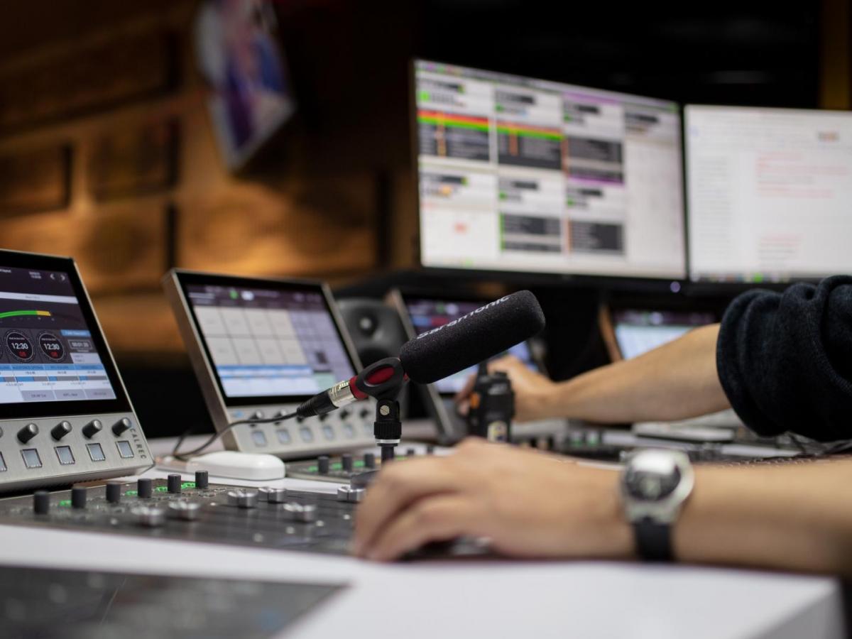 El MICITT sigue resolviendo individualmente las prórrogas de frecuencias de radio y TV