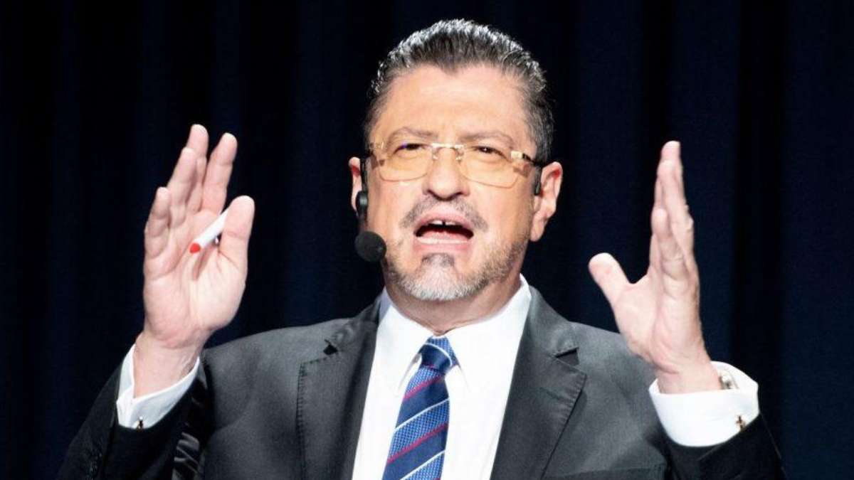 Sala Constitucional protege derechos del presidente en caso de financiamiento electoral