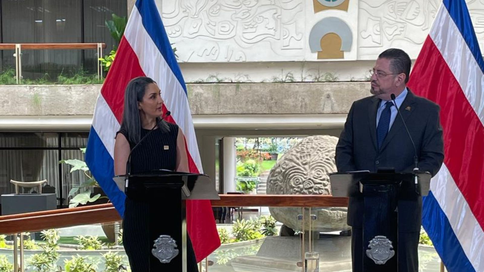 Recope denuncia penalmente a exjerarcas por presuntas irregularidades en convenios con Ad Astra