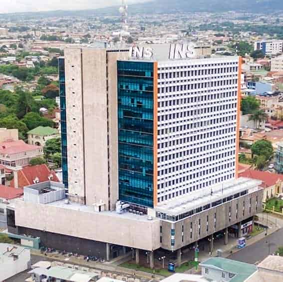 INS remata 81 vehículos para ser usados como repuestos