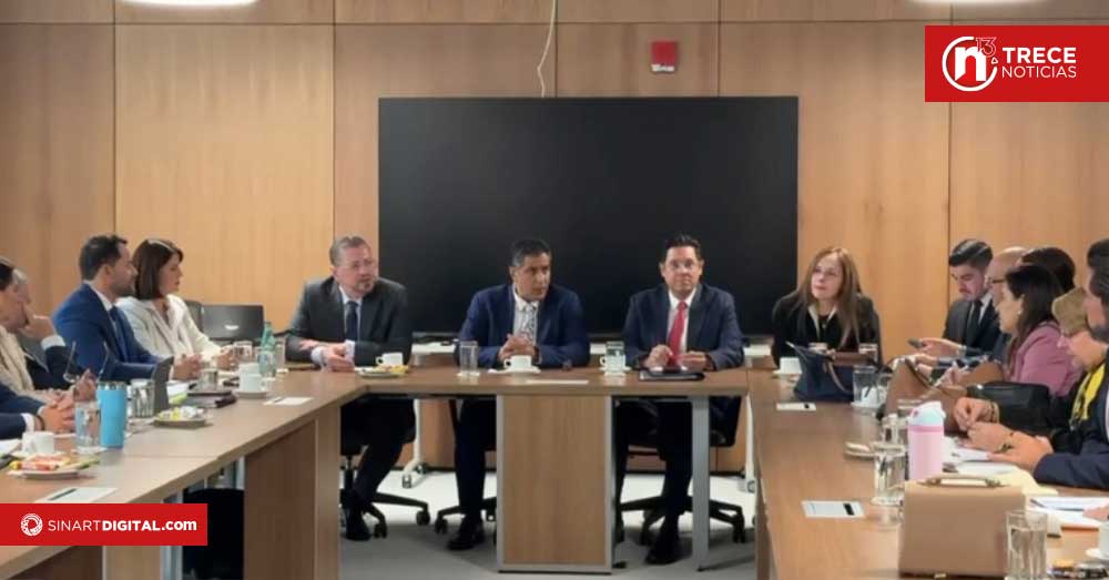 Rodrigo Chaves se reunió con diputados oficialistas
