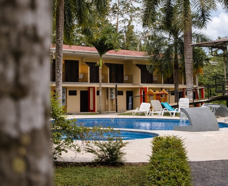 El paraíso escondido que tiene Guácimo