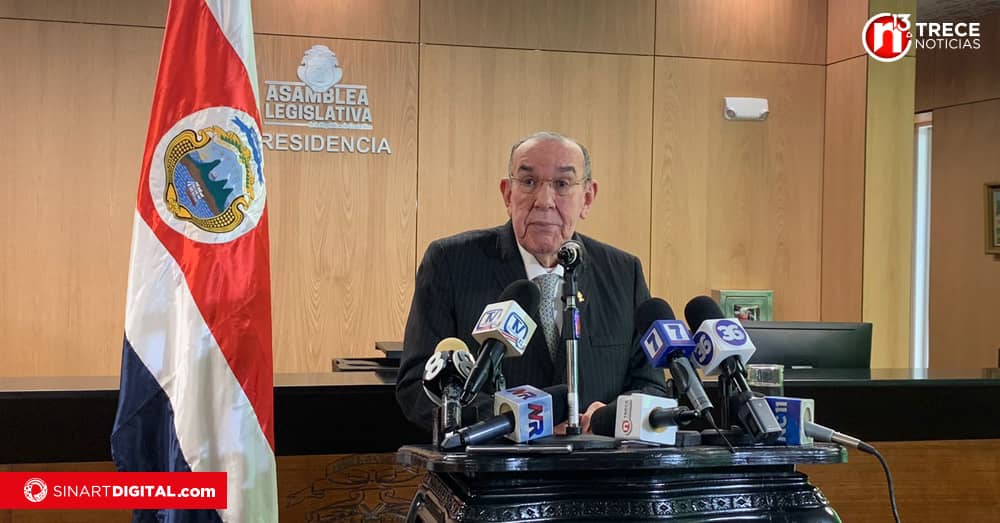 Rodrigo Arias critica falta de diálogo del Gobierno con diputados 