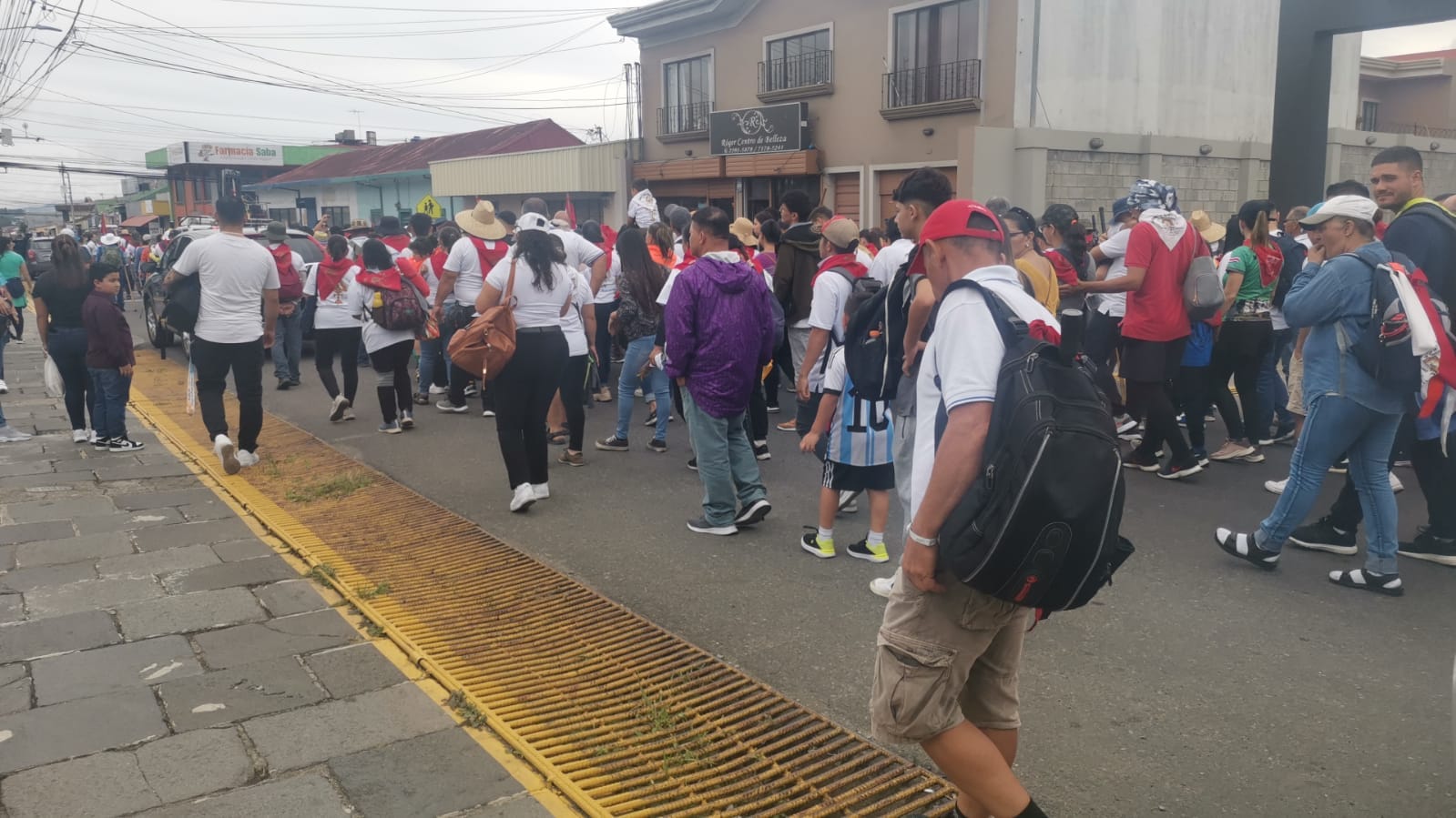 Colegio de Psicólogos insta a romeros a atender su salud en mente, cuerpo y espíritu