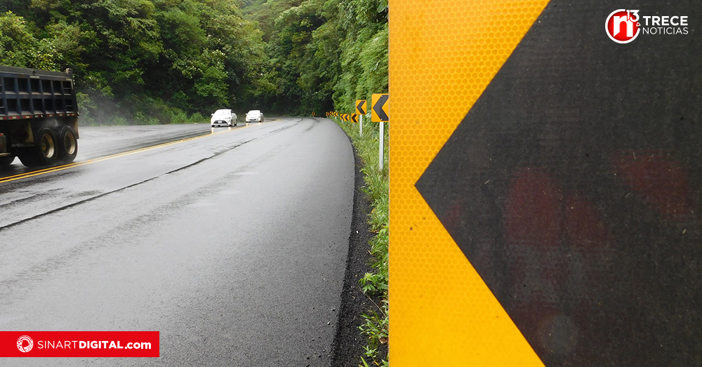 Derrumbes obligan a cerrar nuevamente ruta 32