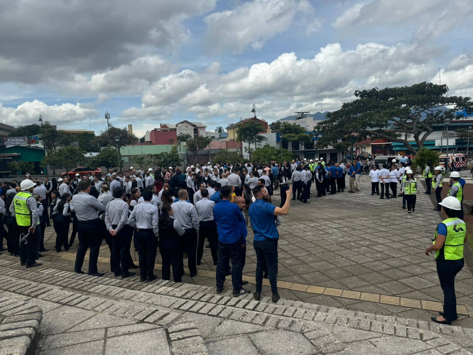 Un millón de personas participaron en sexto simulacro nacional