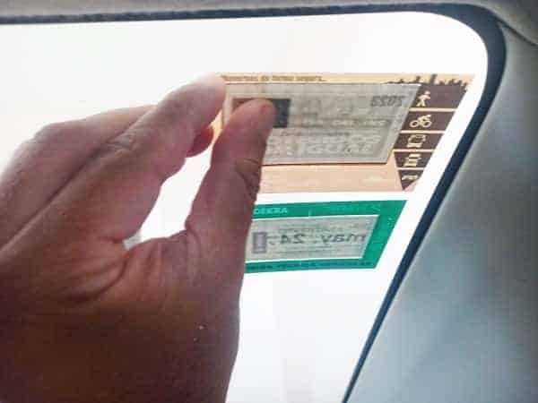 Sí ya pagó el marchamo 2024 puede cambiar el sticker sin temor a multas