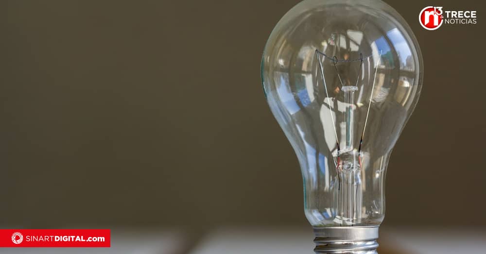 Tarifas de luz bajarán un 10% a partir del mes de octubre