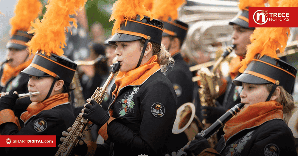 Cantón central de Heredia celebra 176 aniversario con pasacalle navideño