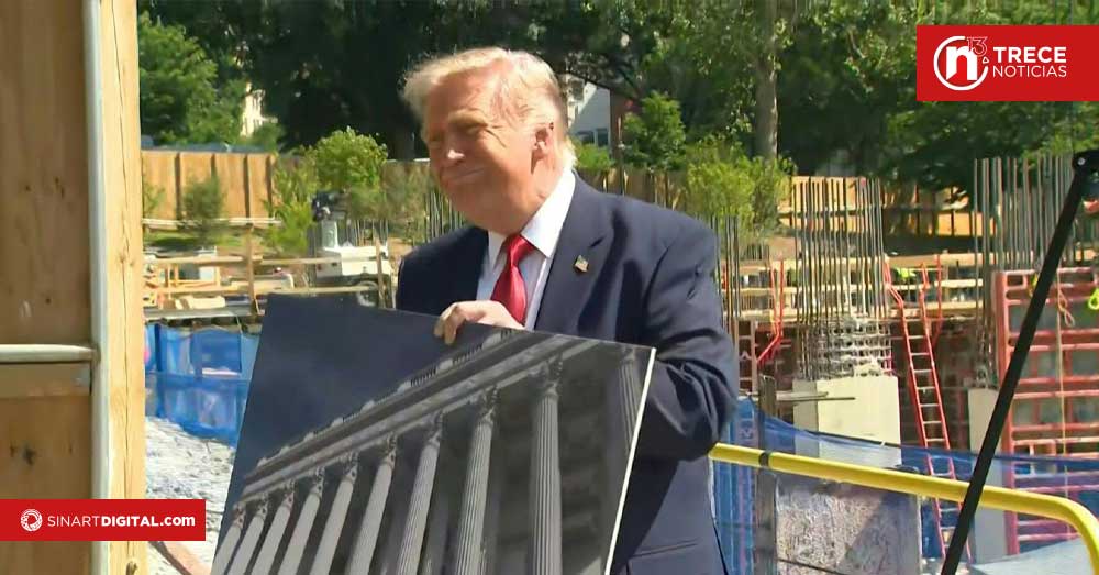 Trump recorre las obras del futuro salón de baile de la Casa Blanca