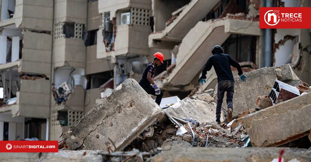 La lenta recuperación de cadáveres de los terremotos exaspera a los venezolanos