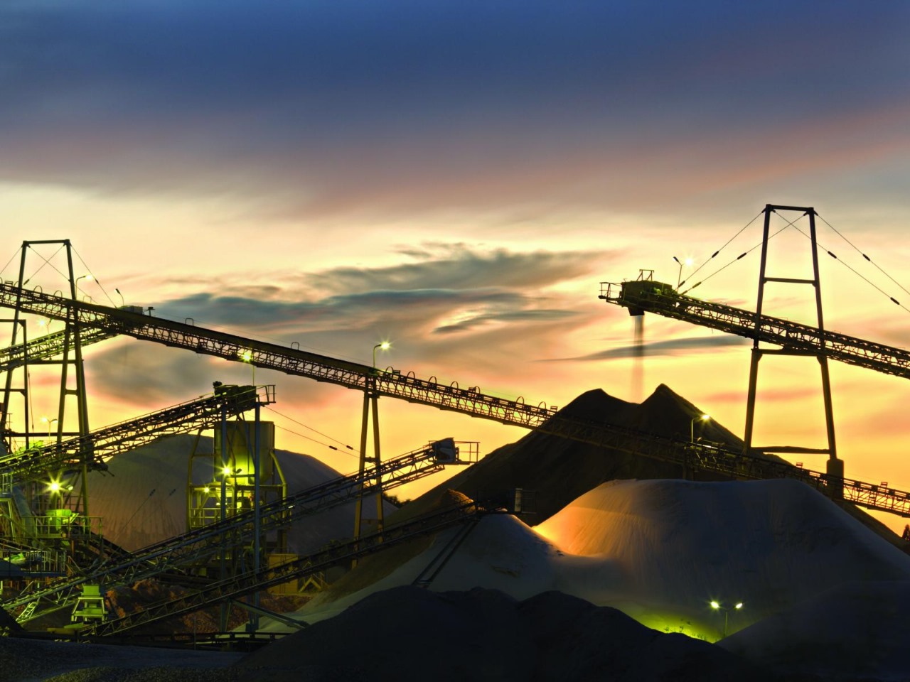 Innovación y Tecnología: Claves para Superar los Retos Mineros