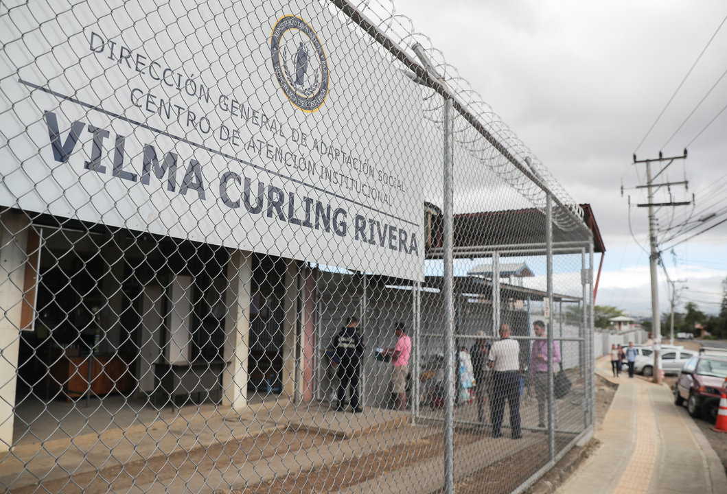 Defensoría no comprobó problemas alimenticios en cárcel de mujeres 