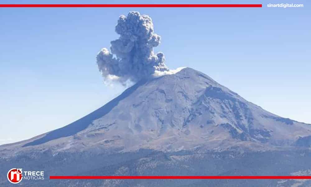 Actividad del Popocatépetl cubre de cenizas e incertidumbre poblaciones mexicanas