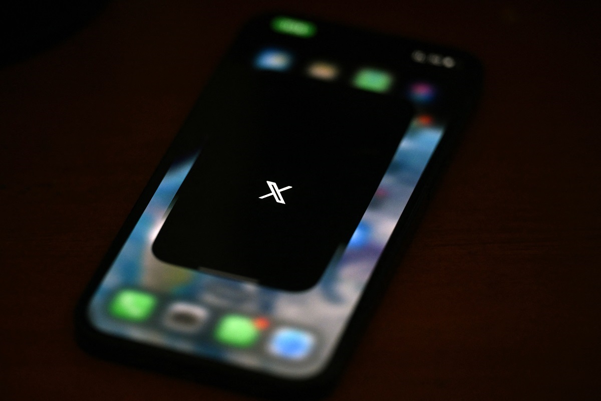 X pagó multas, pero a una cuenta errada, para lograr su desbloqueo en Brasil